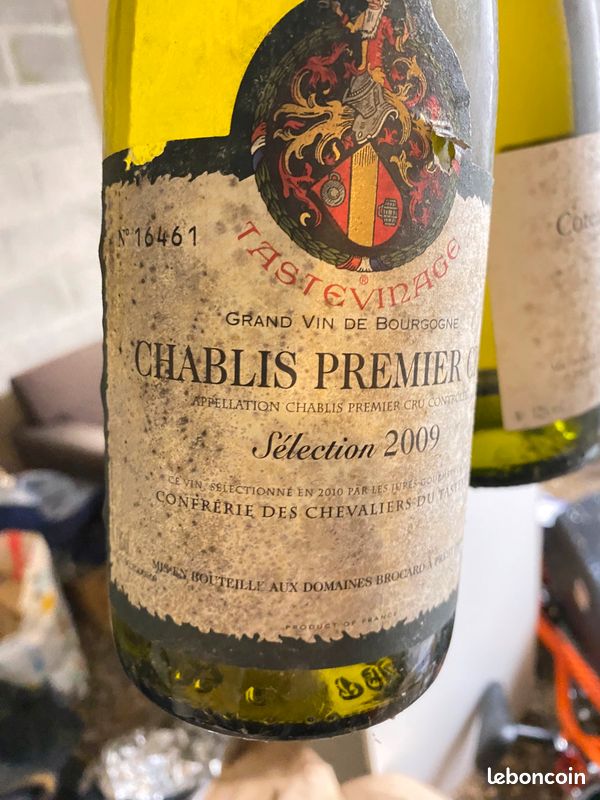 Lot de Vielles bouteilles de vins (image 3)
