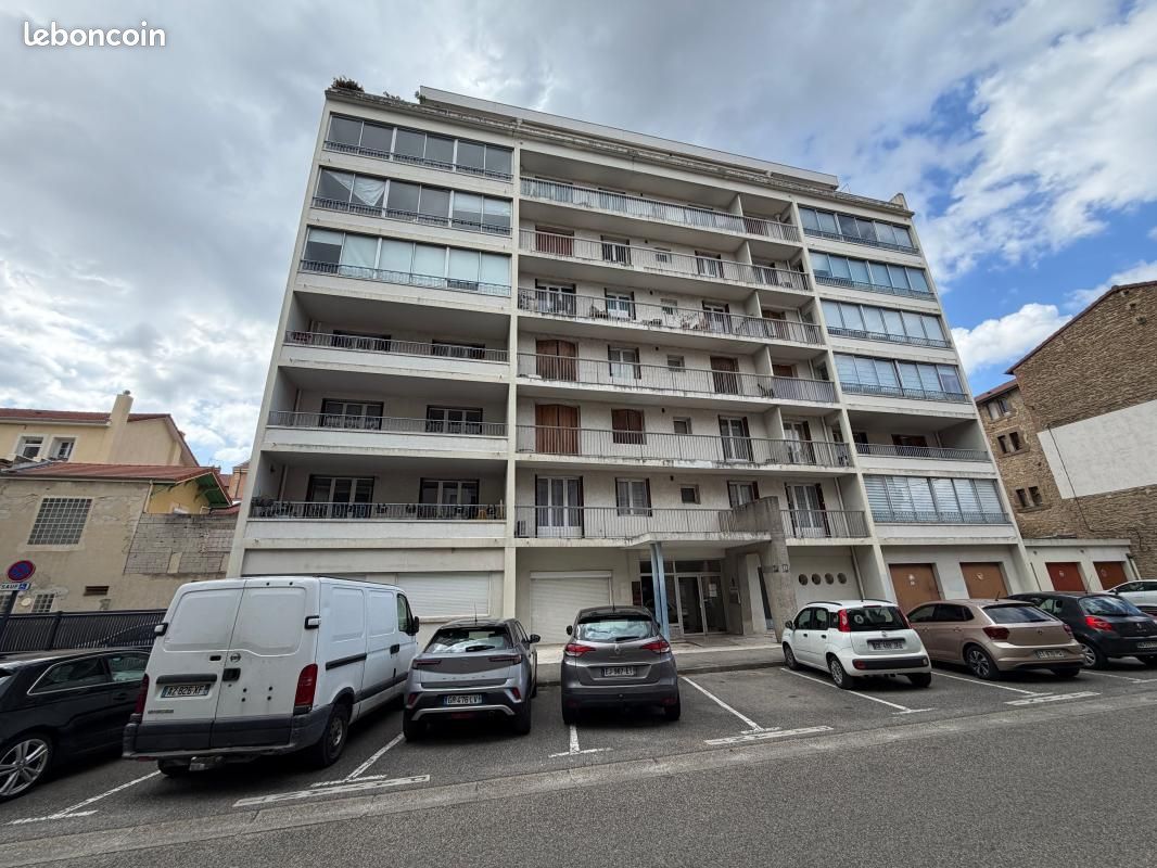 Appartement 3 pièces 88 m² · à Romans-sur-Isère · 88 m² · 110 000 €