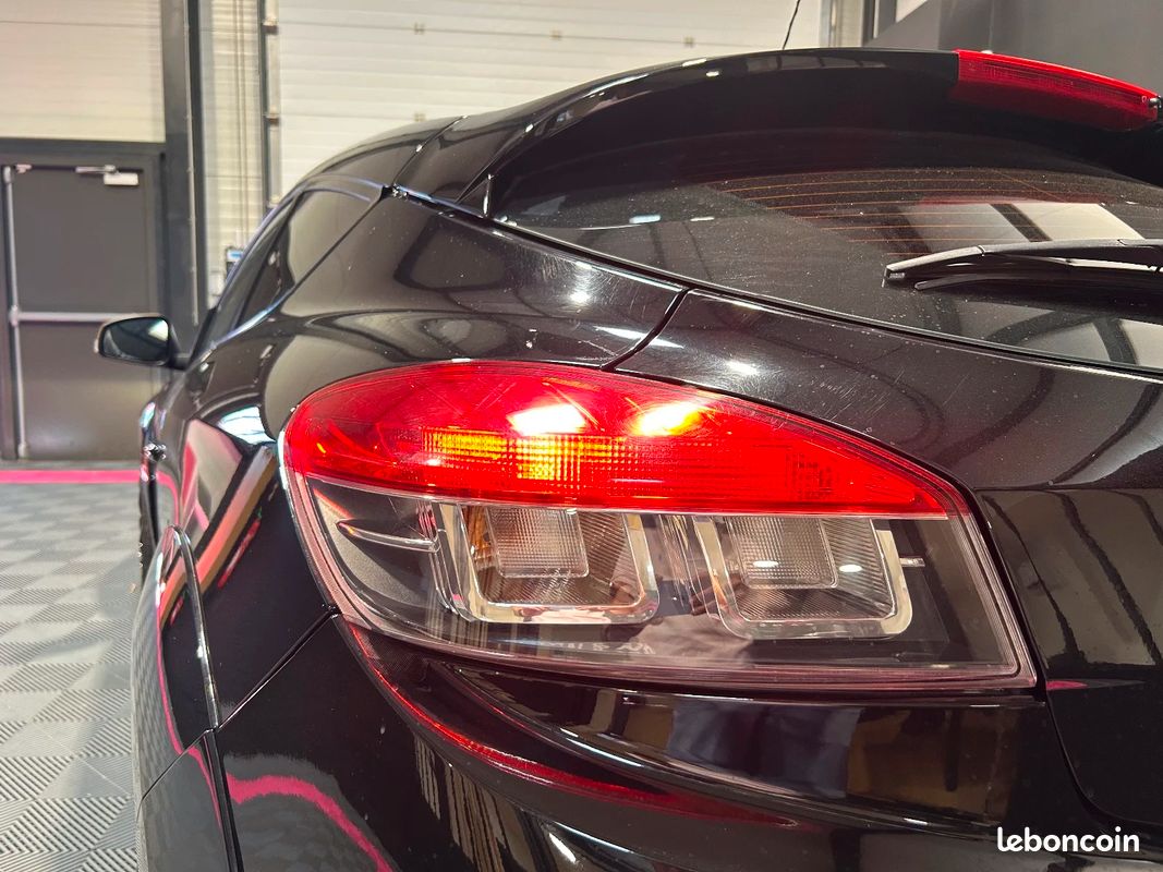 RENAULT MEGANE III COUPE RS MOTEUR ET BOITE REFAIT A NEUF 2.0 16V 265 Red Bull Racing RB7 S&S (image 44)
