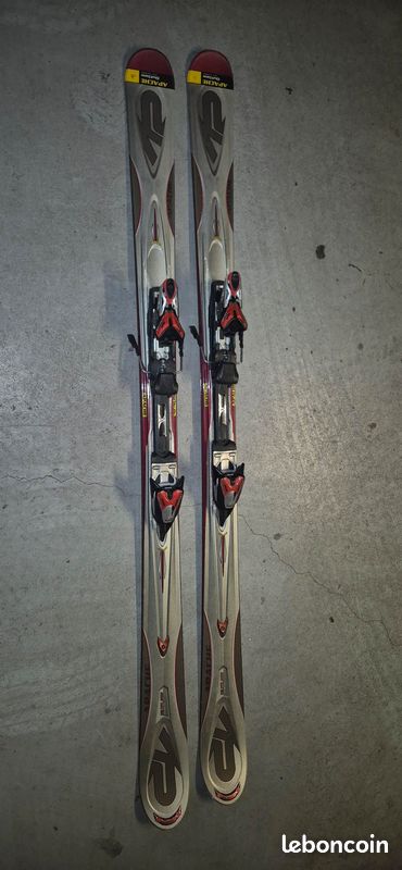 Skis K2 apache outlaw taille 43,44,45 - Sport & Plein air Skis K2 apache outlaw taille 43,44,45 - Sport & Plein air