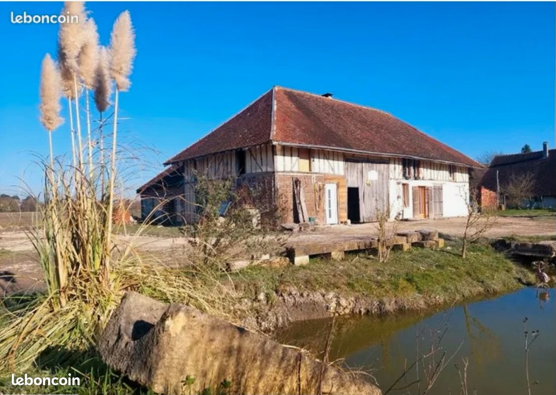 Maison 6 pièces 171 m² · à Machy · 171 m² · 199 000 €