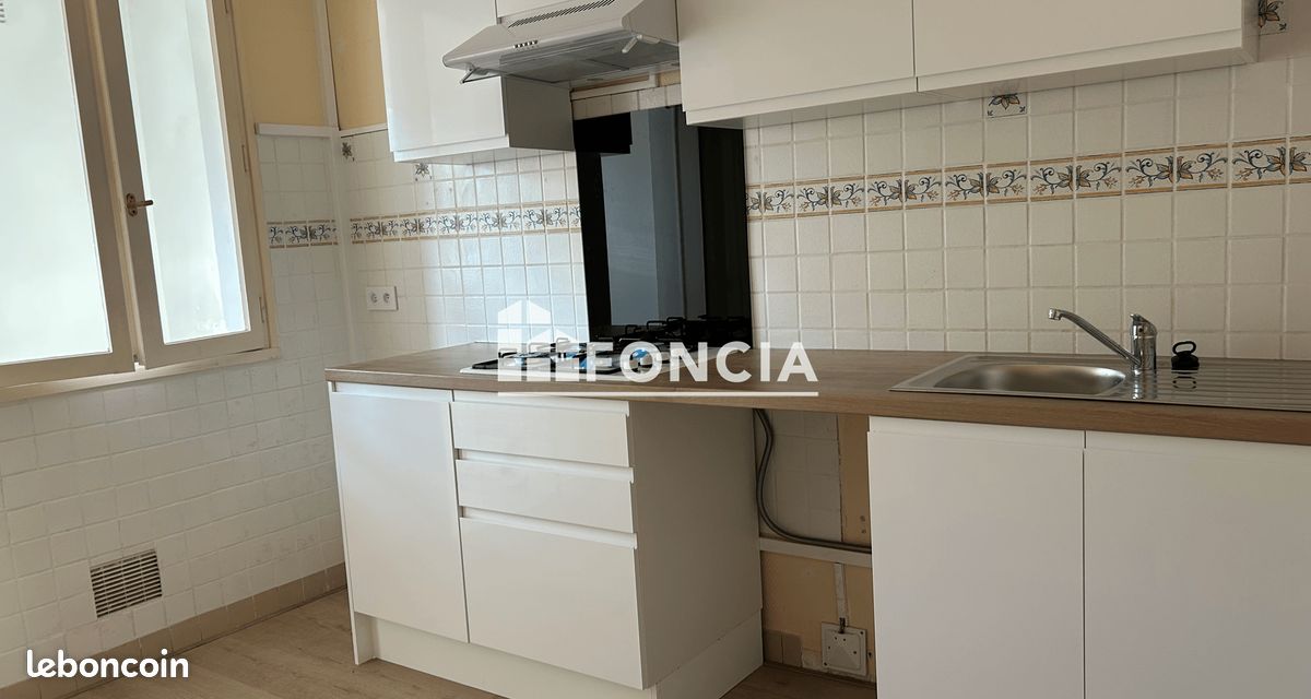 Appartement 3 pièces 80 m² · à Concarneau · 80 m² · 785 €/mois