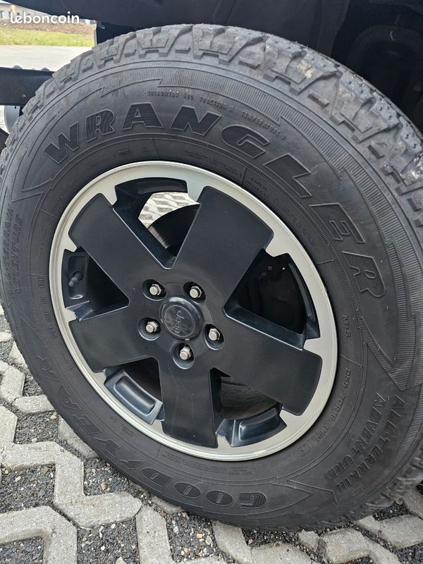 Jantes jeep wrangler (image 1)