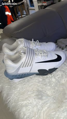Chaussures d'haltérophilie Nike Savaleos pointure 38 d'occasion