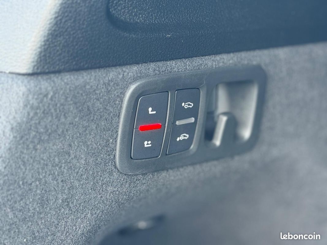 Audi Q7 50 TDI quattro 284 CH- Apple CarPlay- Boule de remorquage-Sièges sport (image 22)