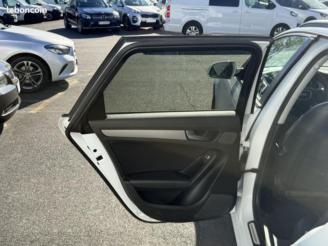 AUDI A4 Avant 2.0 TDI DPF Ultra Clean Diesel - 136 Attraction GPS + RADAR AV/AR + CLIM (image 28)