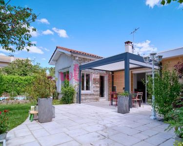 Maison 827 000 € - 210 m²