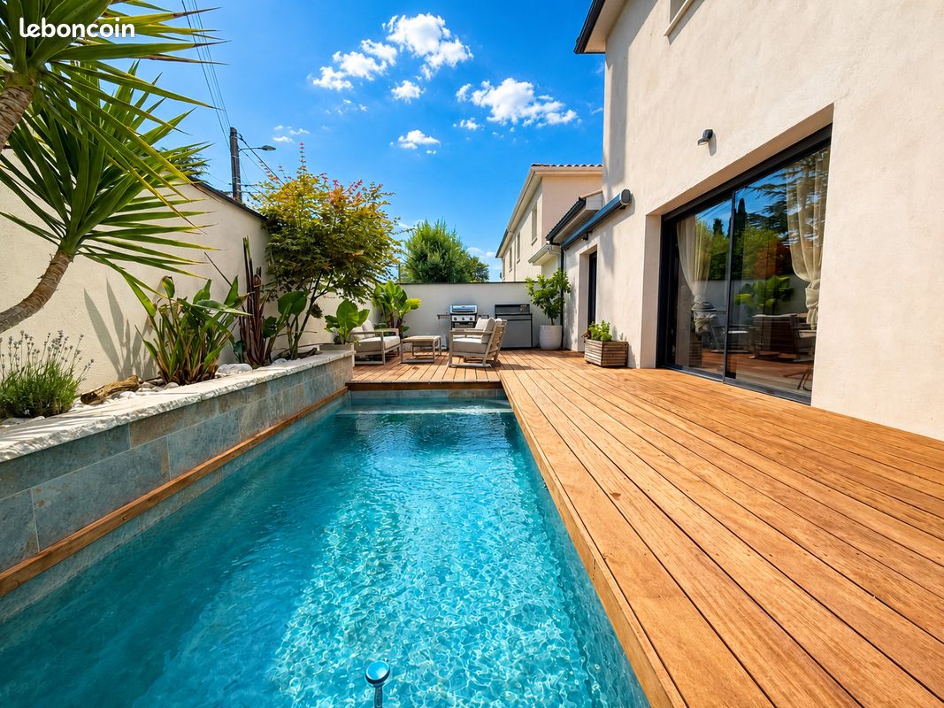 Maison 3 pièces 82 m² · à Saint-Brès · 82 m² · 369 000 €