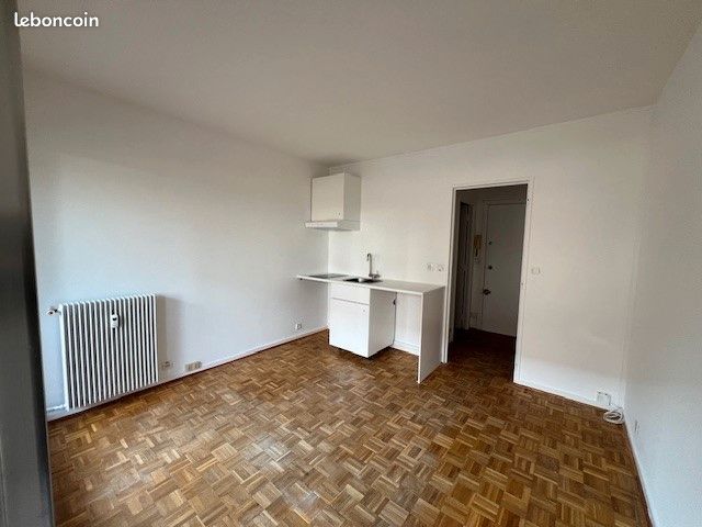 Appartement 1 pièce 17 m² · à Garches · 17 m² · 609 €