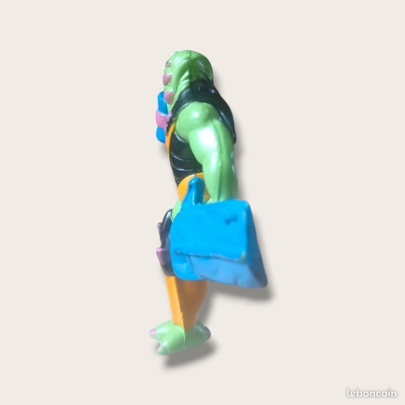 811647_6 811647_6