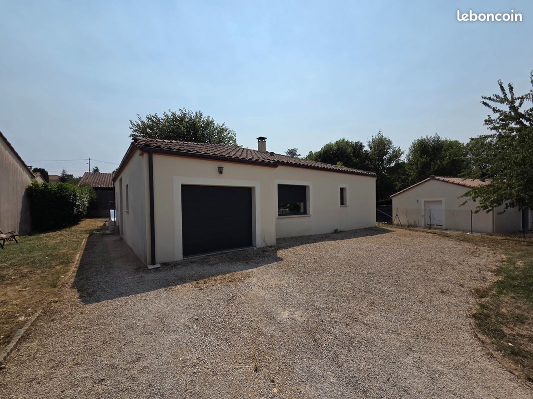 Maison 4 pièces 103 m² · à Pradines · 103 m² · 243 800 €