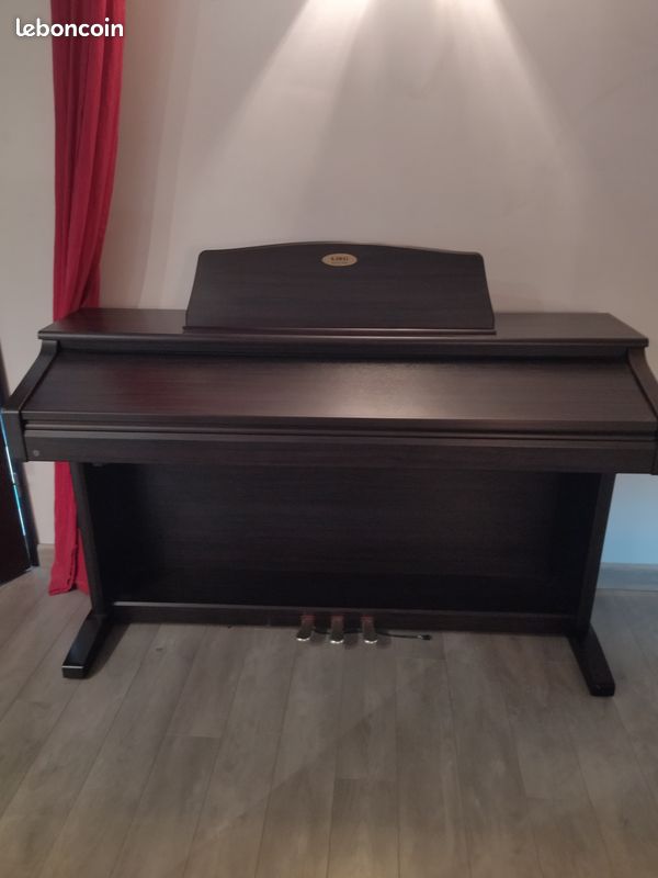 Piano kawai (image 3)