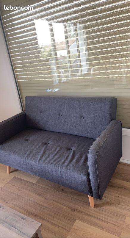 Canapé et fauteuil (image 1)