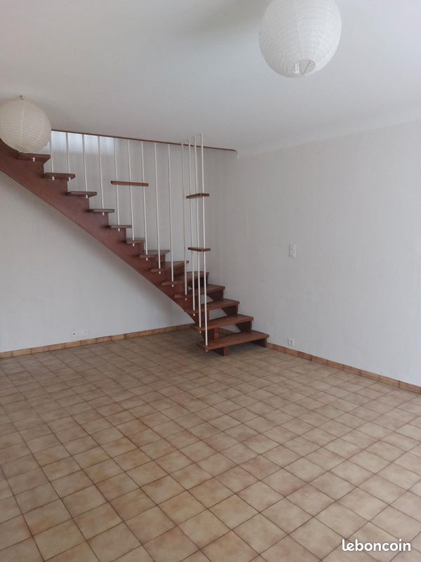 Maison 4 pièces 80 m² · à Vouillé · 80 m² · 625 €/mois