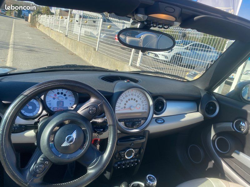 Mini Cooper Cabriolet en l’état (image 4)