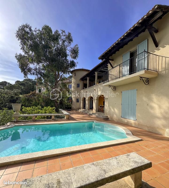 Maison 6 pièces 210 m² · à Sète · 210 m² · 1 595 000 €