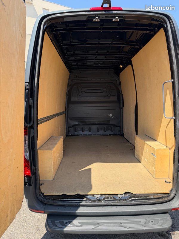 Mercedes sprinter 215 CDI 150cv 130 000km année 2022 (image 5)