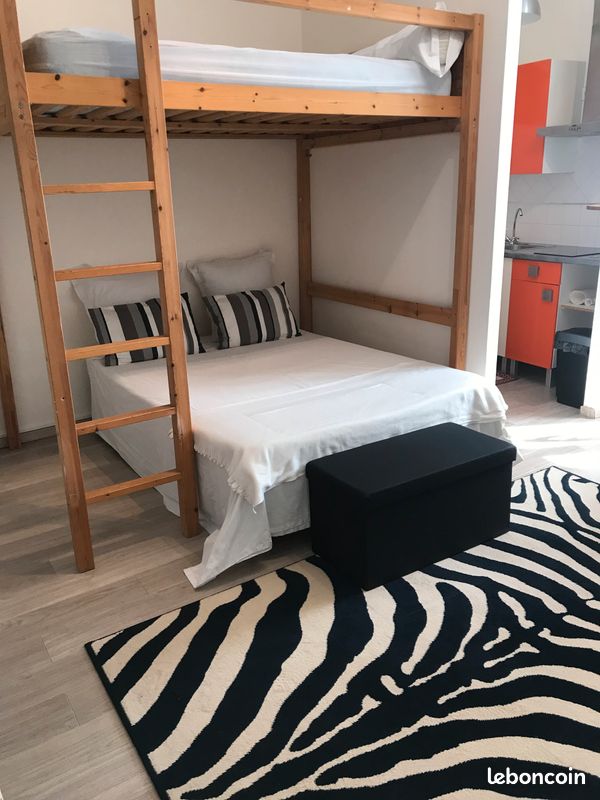 Appartement 1 pièce 30 m² · à Nîmes · 30 m² · 560 €/mois