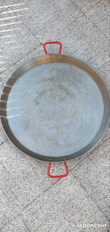 Poêle à paella (image 1)