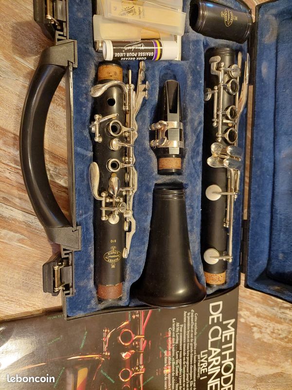 Clarinette Crampon Buffet Paris B10 + étui et accessoires - Instruments ...