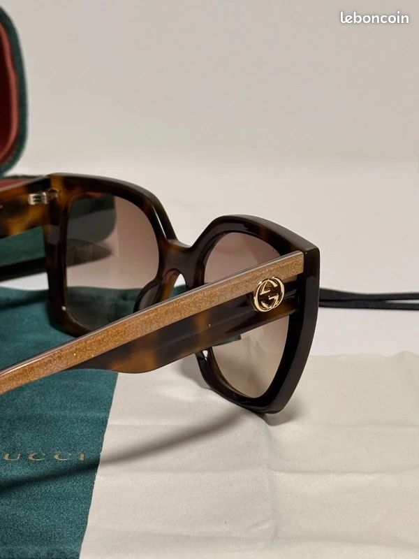 Lunettes de soleil Gucci écaille marron – étui & pochon d’origine (image 2)