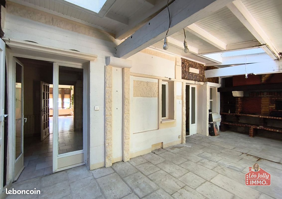 Maison 6 pièces 153 m² · à Cognac · 153 m² · 201 600 €