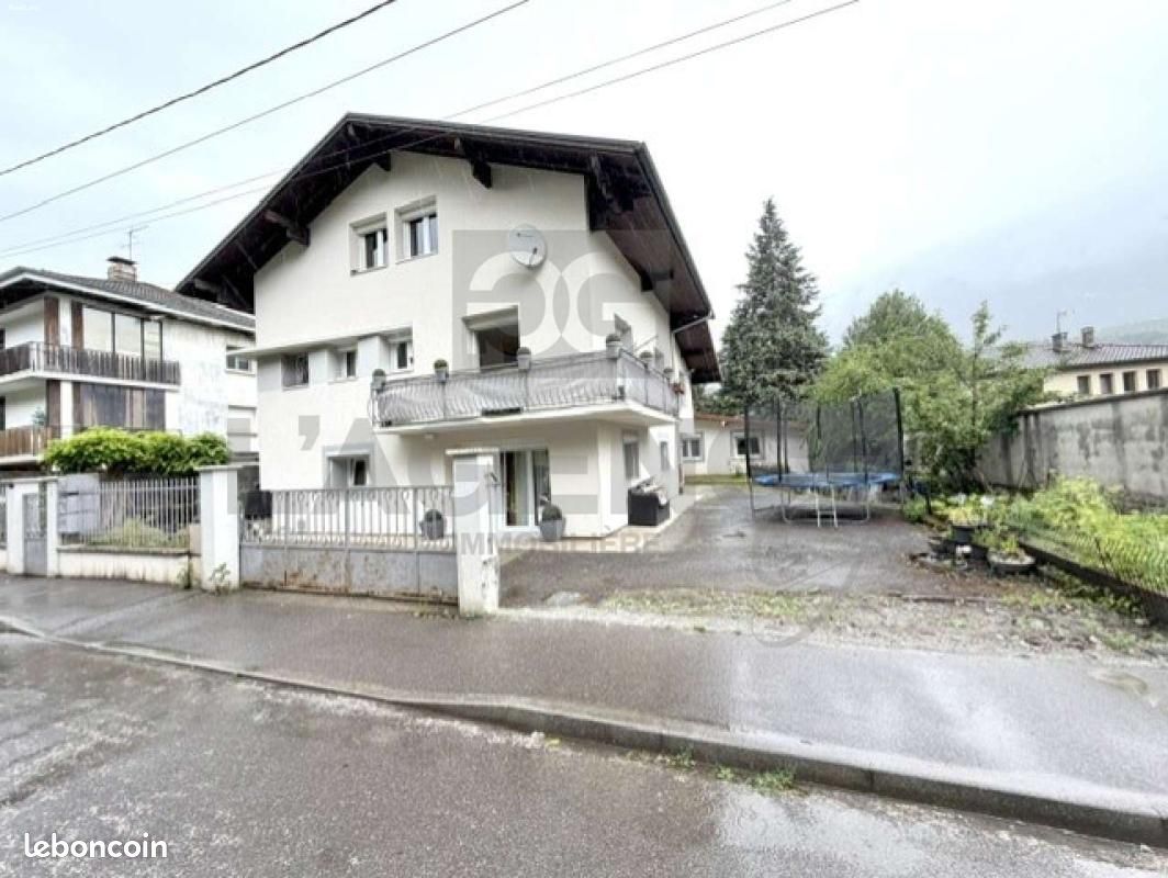 Maison 10 pièces 160 m² · à Bonneville · 160 m² · 549 000 €