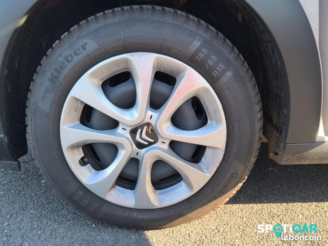 Citroen C3 1.2 PureTech 83ch S&S YOU (image 11)