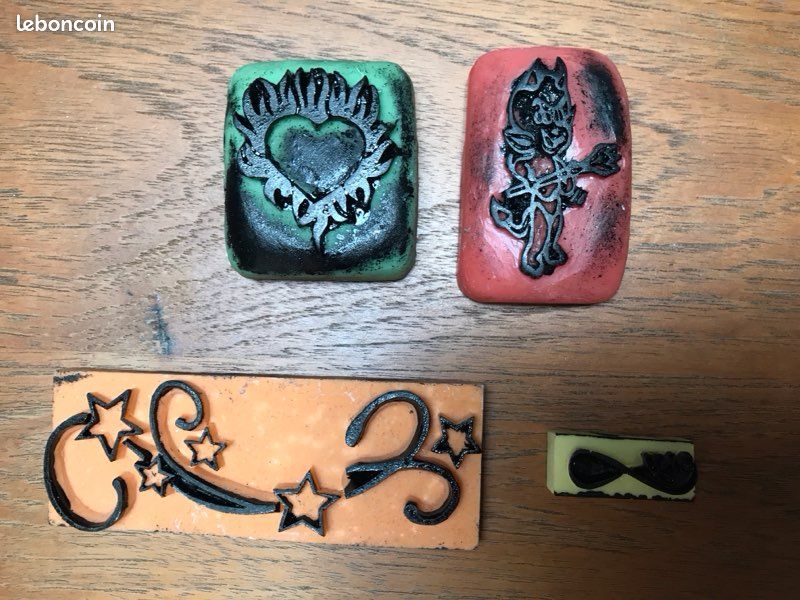 Pierres de tatouages temporaires (image 2)