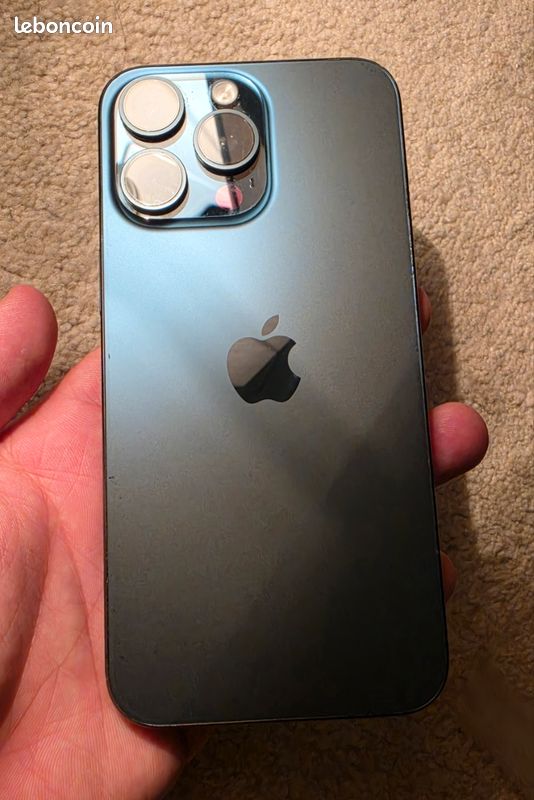 IPhone 15 Pro Max 256Go Batterie 75% (image 3)