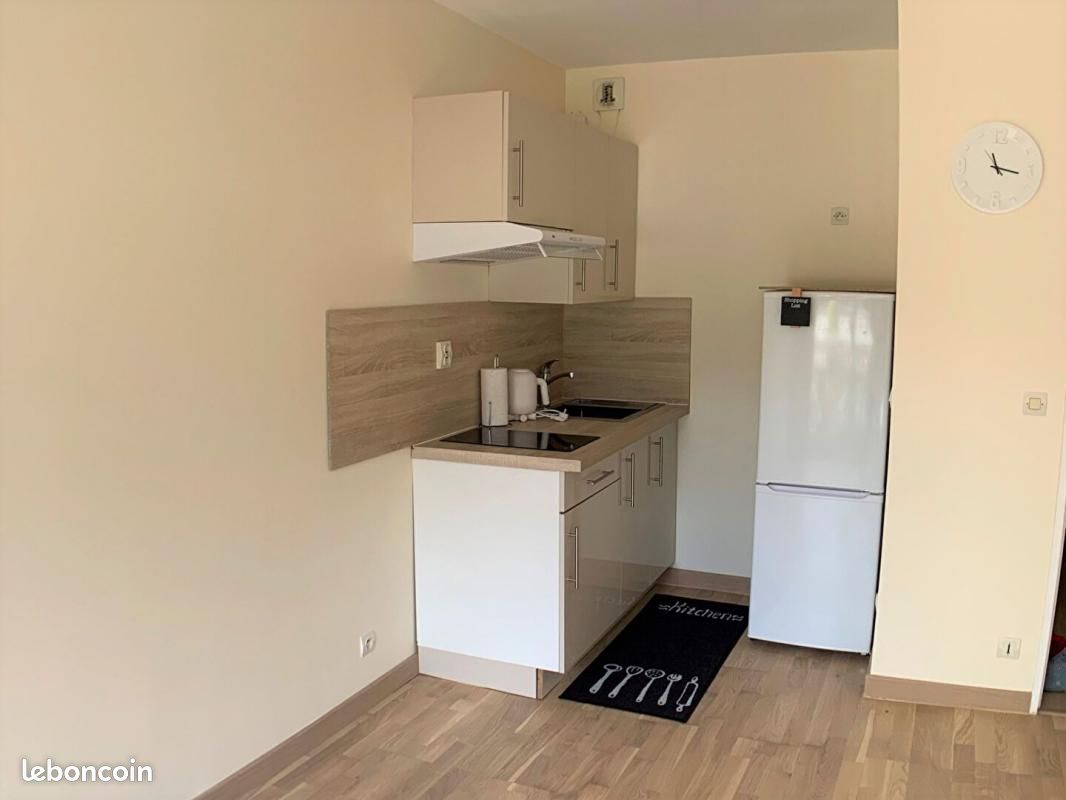 Appartement a louer montigny-le-bretonneux - 1 pièce(s) - 23 m2 - Surfyn