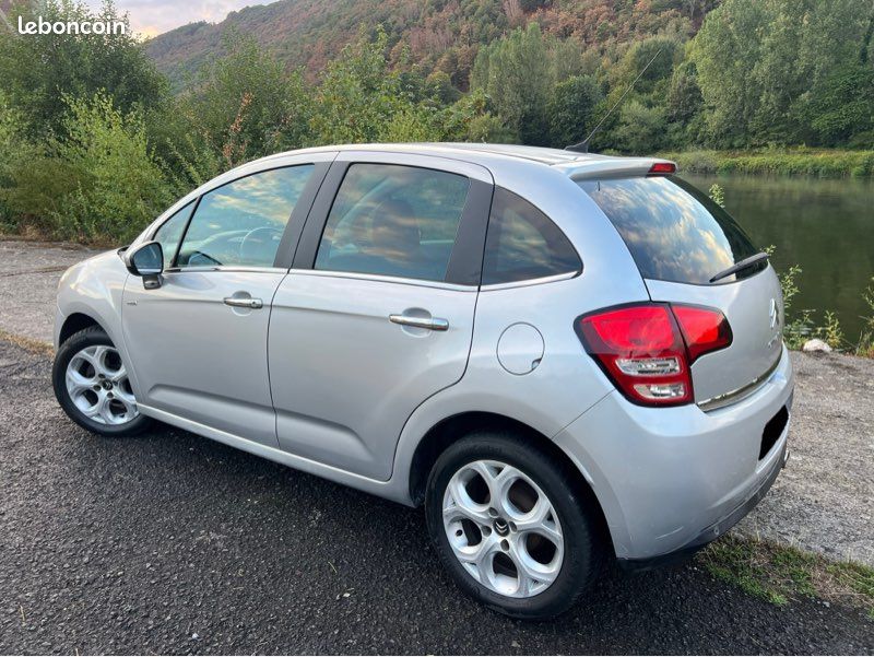 Citroën C3 1.6 hdi 92 cv / Distribution Neuve (image 2)