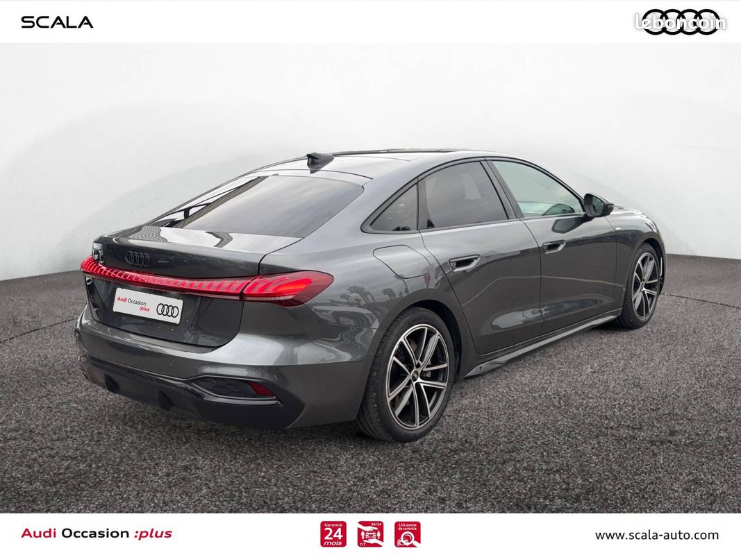 AUDI A5 TDI Hybride 204 ch S tronic 7 S line (image 4)