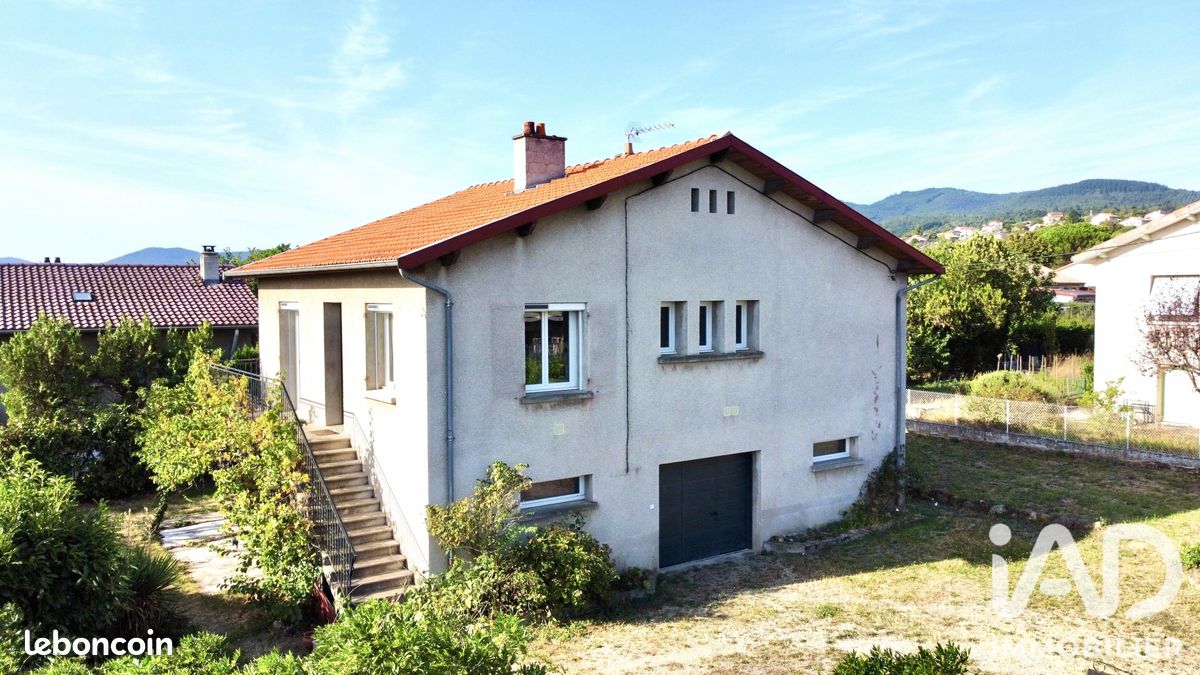 Maison 4 pièces 82 m² · à Roiffieux · 82 m² · 179 000 €