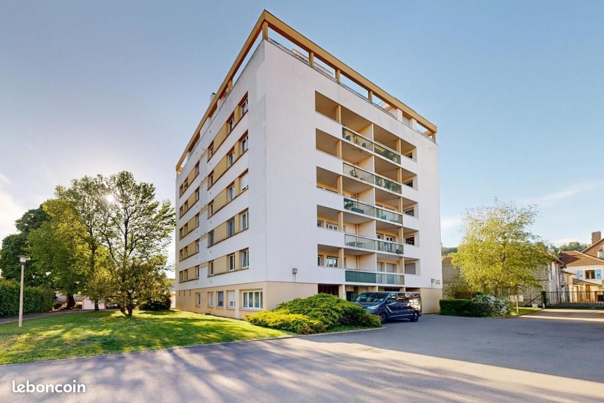 Appartement 4 pièces 75 m² · à Vesoul · 75 m² · 110 000 €