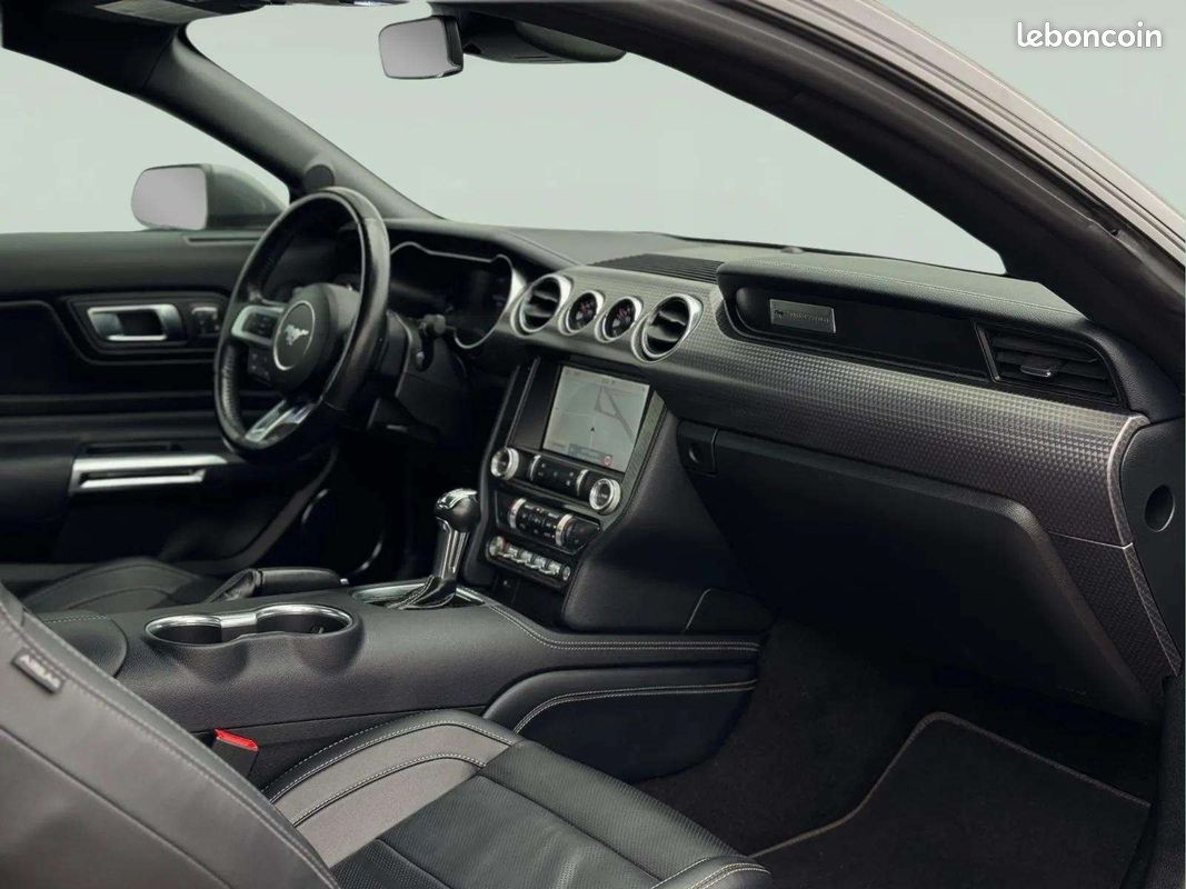 FORD Mustang GT 5.0 V8 Premium * GT500 Optique * Brembo * Sièges Ventilés * CarPlay (image 12)