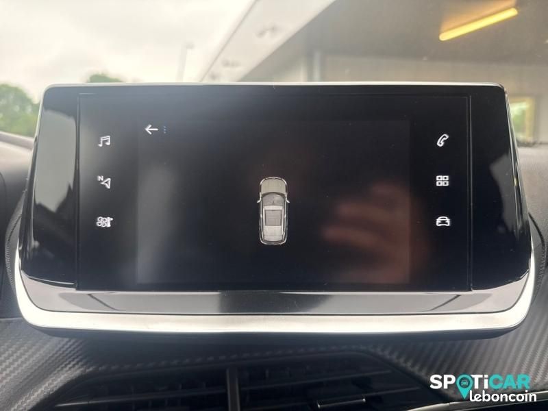 Peugeot 2008 1.2 PureTech 130ch S&S Style EAT8 (image 20)