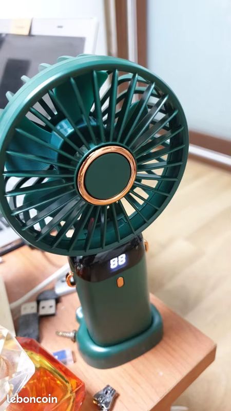 1 Mini ventilateur portatif pliable, ventilateur rechargeable USB à 5 vitesses 1800mAh, Bleu (image 5)