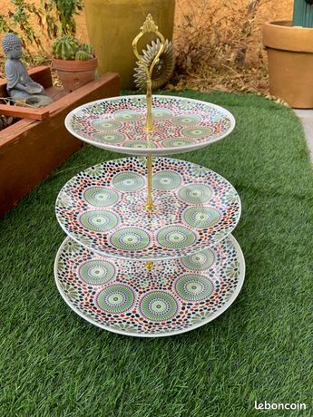 Assiette Taous marocaine 1976 - Antiquités & Art