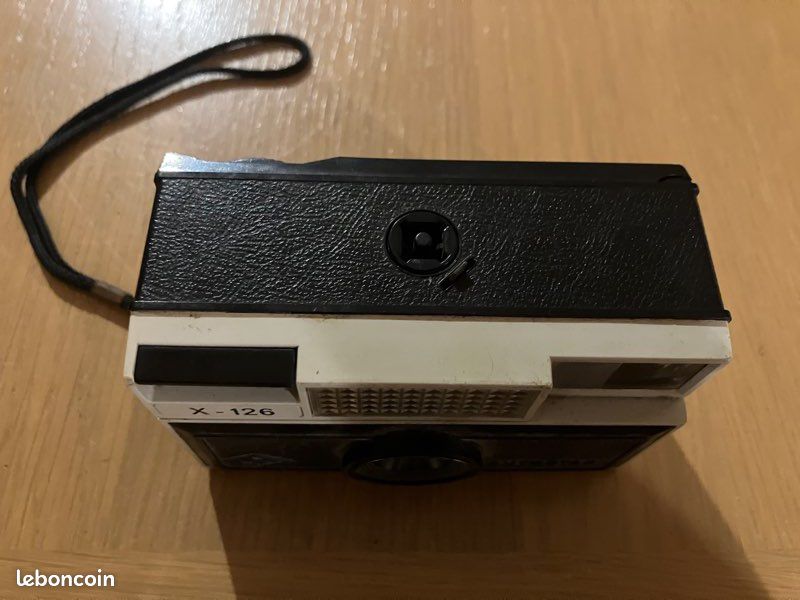 Appareil photo compact vintage : AGFA AUTOSTAR X-126 (image 2)
