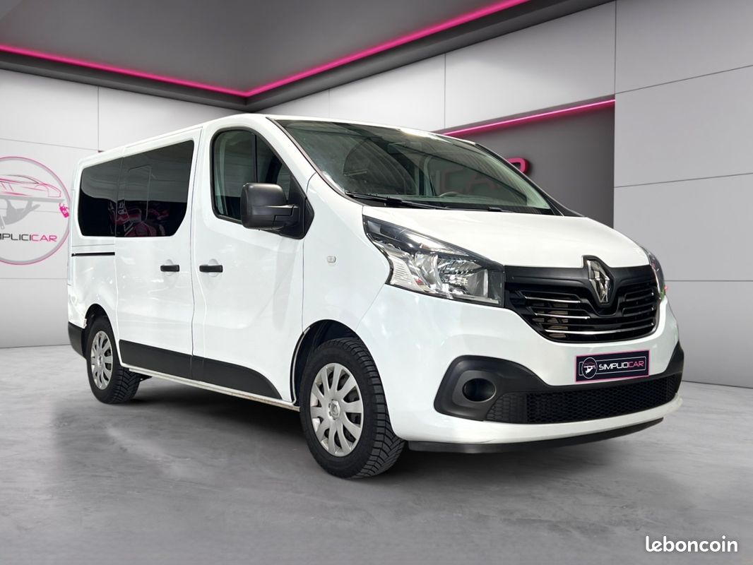 RENAULT TRAFIC COMBI 9 PLACES 1.6 DCI LIFE 125Ch 9 Places (image 1)
