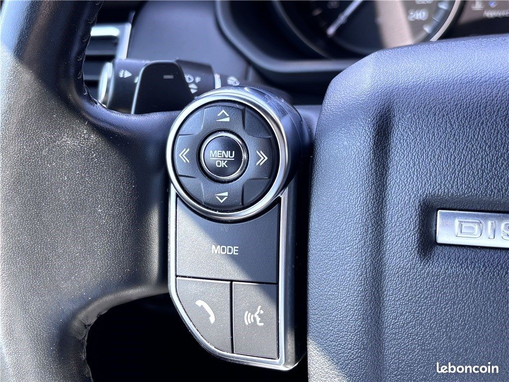 Land Rover Discovery 5 SI6 V6 3.0 340 CH BVA8 HSE Luxury (image 38)