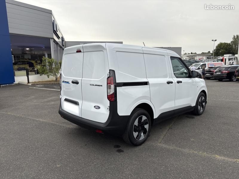 Ford Transit Courier Electrique 100 kW 136ch Trend (image 5)