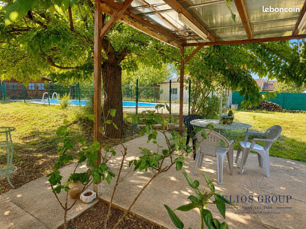 Maison 5 pièces 106 m² · à Saint-Maximin-la-Sainte-Baume · 106 m² · 385 000 €