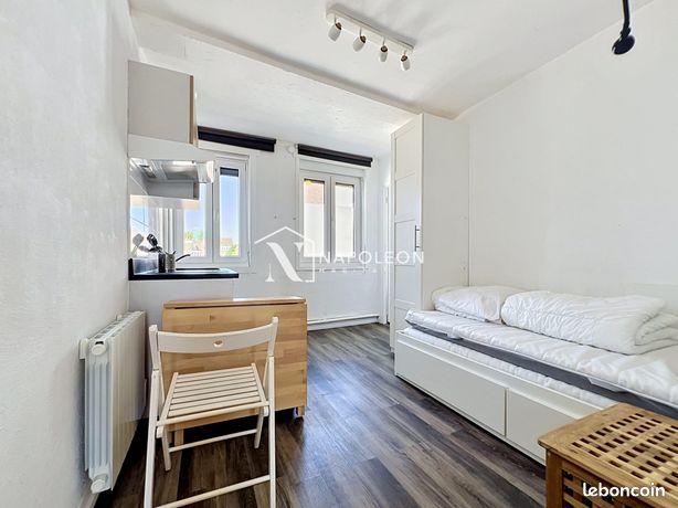 Studio 1 pièce 14 m² — 3