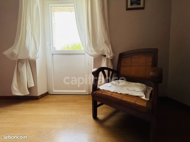 Maison 6 pièces 220 m²