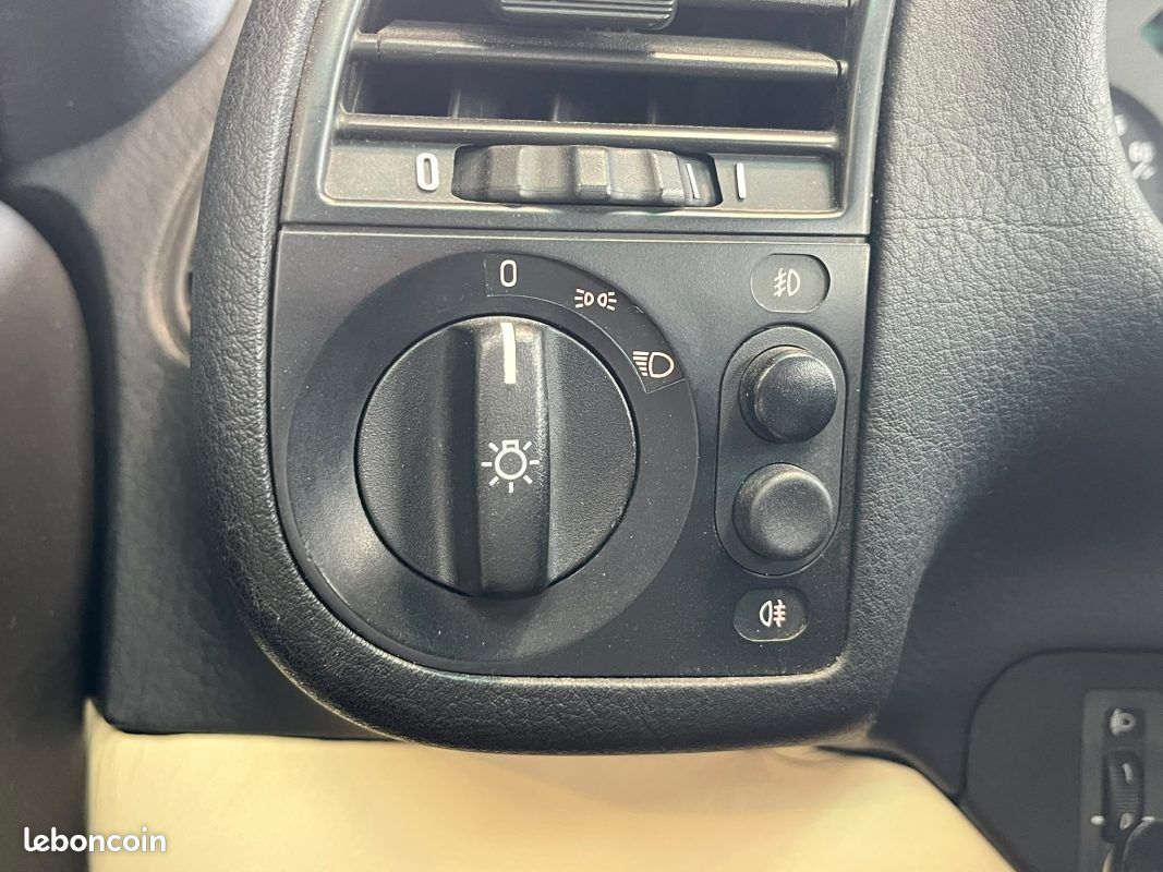 🚗 B.M.W. M3 3.2 💨 321 Ch 🔥 Sièges chauffants 🎵 Silencieux Supersprint ❄️ Climatisation (image 25)