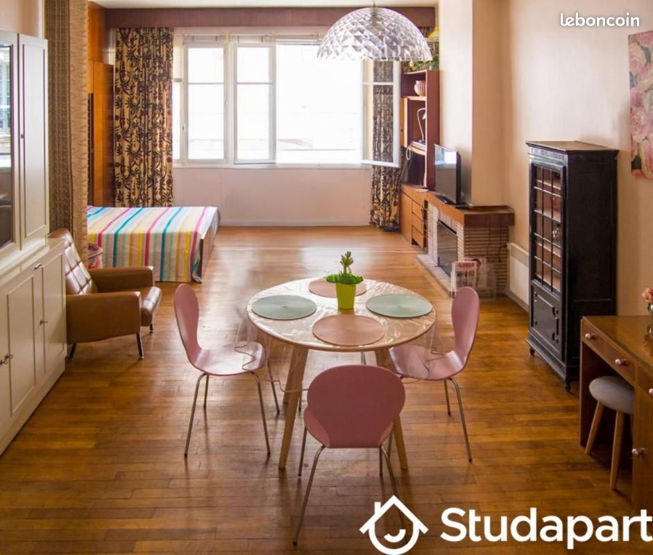 Appartement 1 pièce 50 m² · à La Rochelle · 50 m² · 690 €