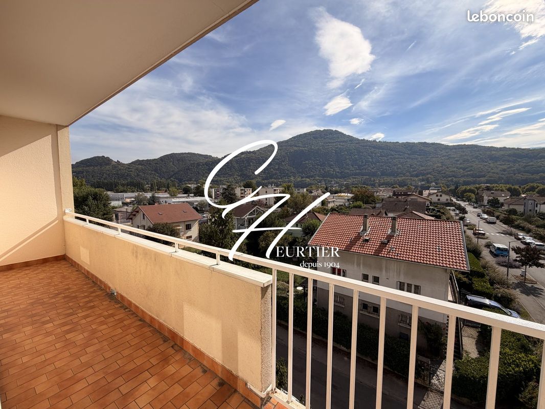Appartement 3 pièces 76 m² · à Eybens · 76 m² · 950 €/mois