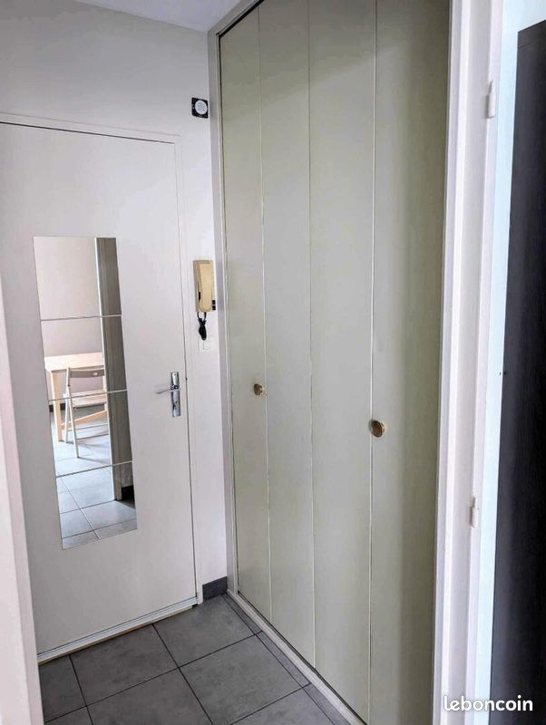 Studio 1 pièce 20 m² (image 6)